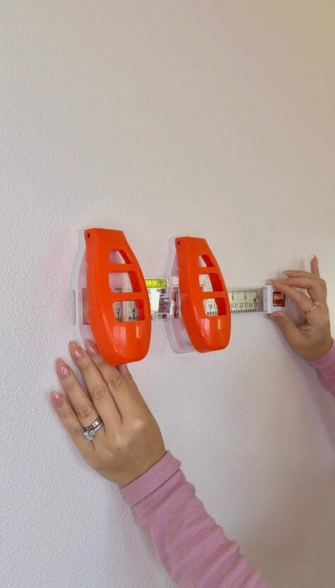 picture hanging solution