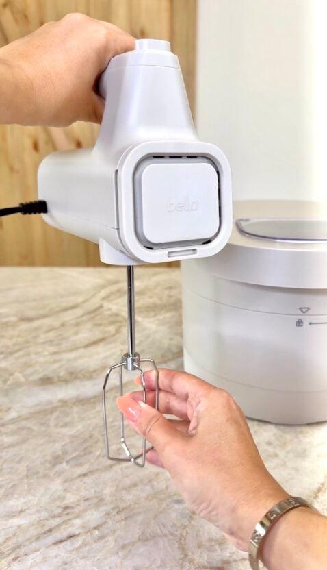 hand & stand mixer